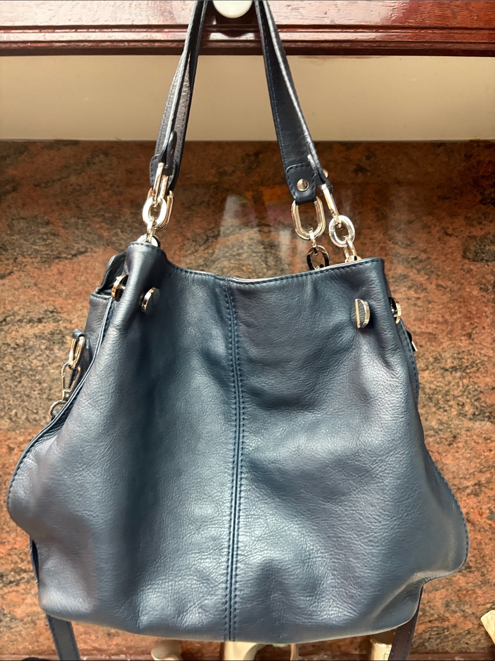 Leather Shoulder Bag in Blue